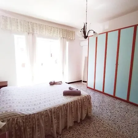 Casa Sissi - Comfort In Centro Ad Alghero, 2 Camere, 2 Bagni Hotel 3*