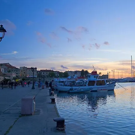 Casa Sissi - Comfort In Centro Ad Alghero, 2 Camere, 2 Bagni *