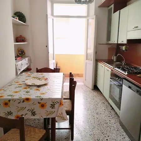 Apartment Casa Sissi - Comfort In Centro Ad Alghero, 2 Camere, 2 Bagni Alghero